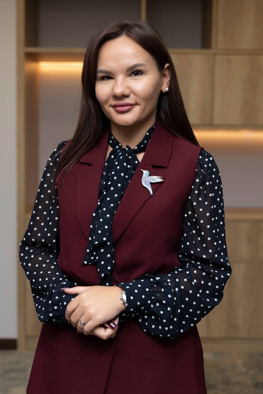 Алина Бабаджанова